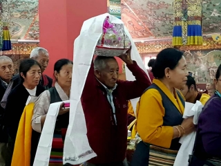 Tenzhug (long-life ceremony) offering to His Eminence Khochhen Rinpoche
