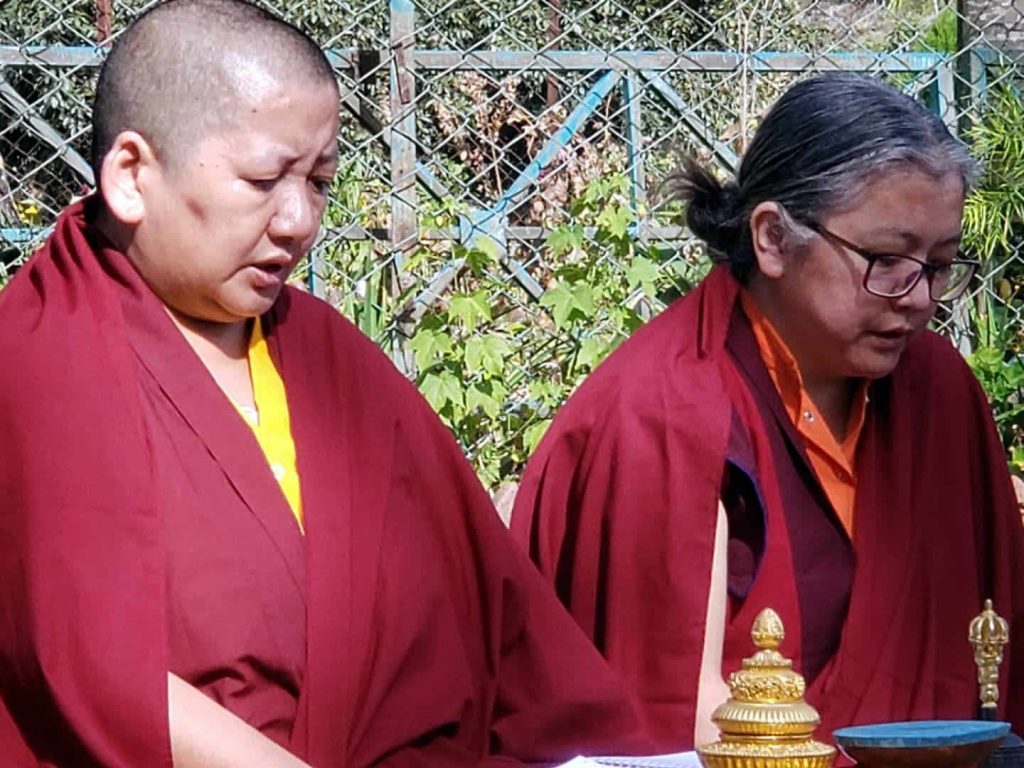 Three Senior Nuns of Samten Tse Complete the Three-Year Retreat