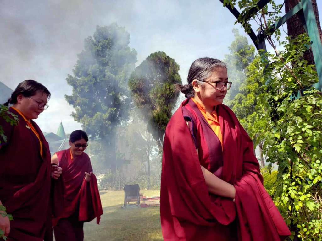 Three Senior Nuns of Samten Tse Complete the Three-Year Retreat