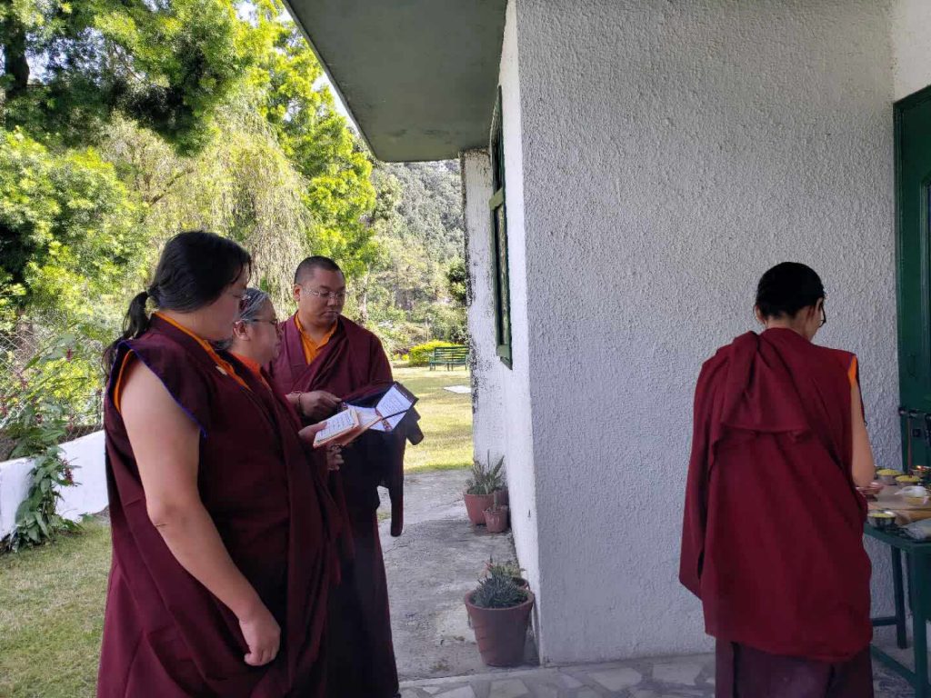 Three Senior Nuns of Samten Tse Complete the Three-Year Retreat